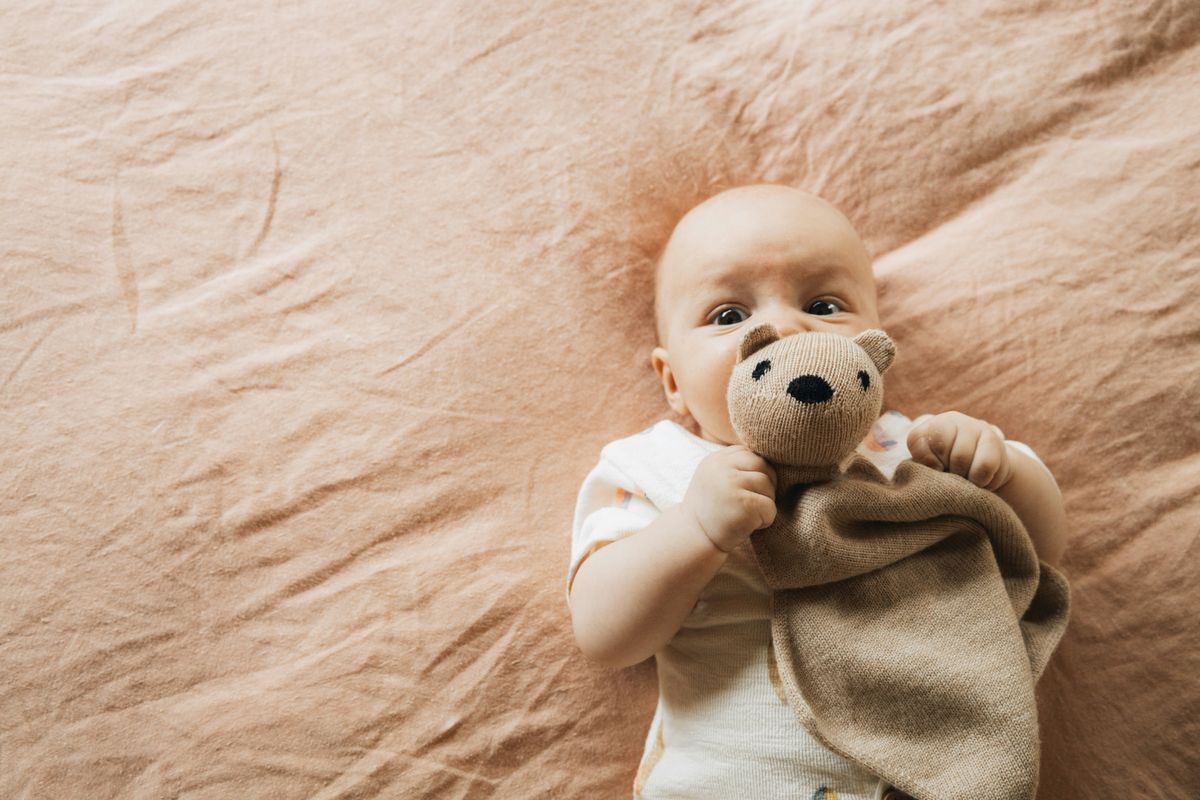 Doudou doux certifié coton bio pour bébé garçon