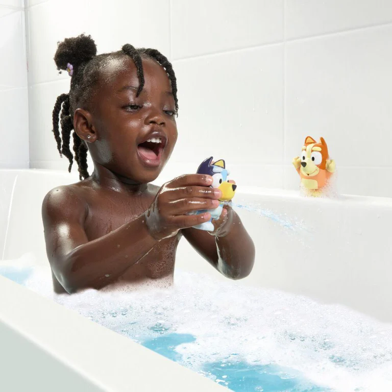 2 Gicleurs de Bain Bluey et Bingo Tomy